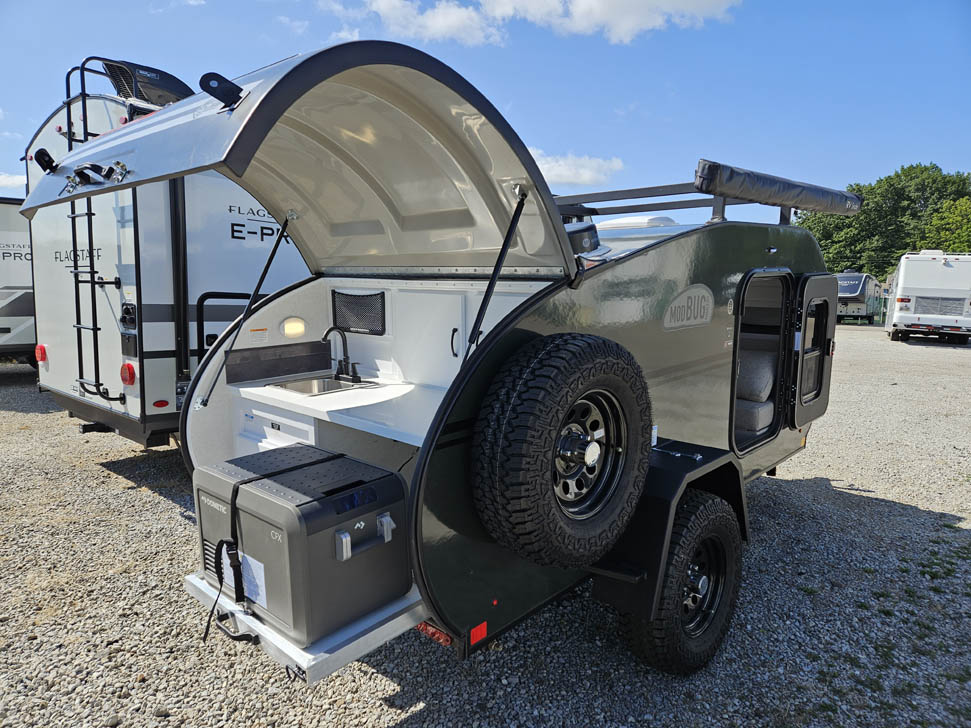 New Lightweight 2027 Modern Buggy Little Buggy 12LRK - All Seasons RV
