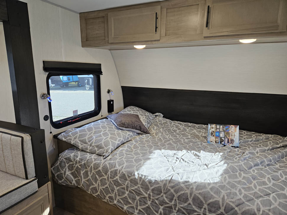 2026 Cherokee Wolf Pup 17JWBL Travel Trailer with Bunk Beds for