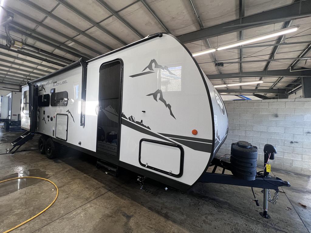 2025 Cherokee Grey Wolf 24RRTBL Toy Hauler Travel Trailer