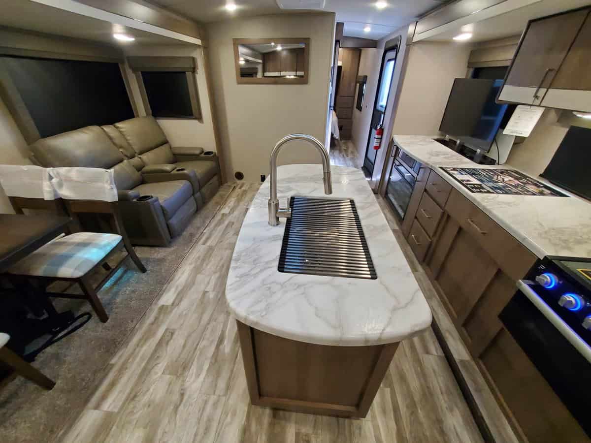 NEW 2023 Grand Design Imagine 2670MK Bossier City, LA