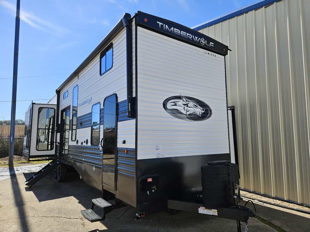SOLD NEW 2024 Forest River Cherokee Timberwolf 39DL Bossier City, LA