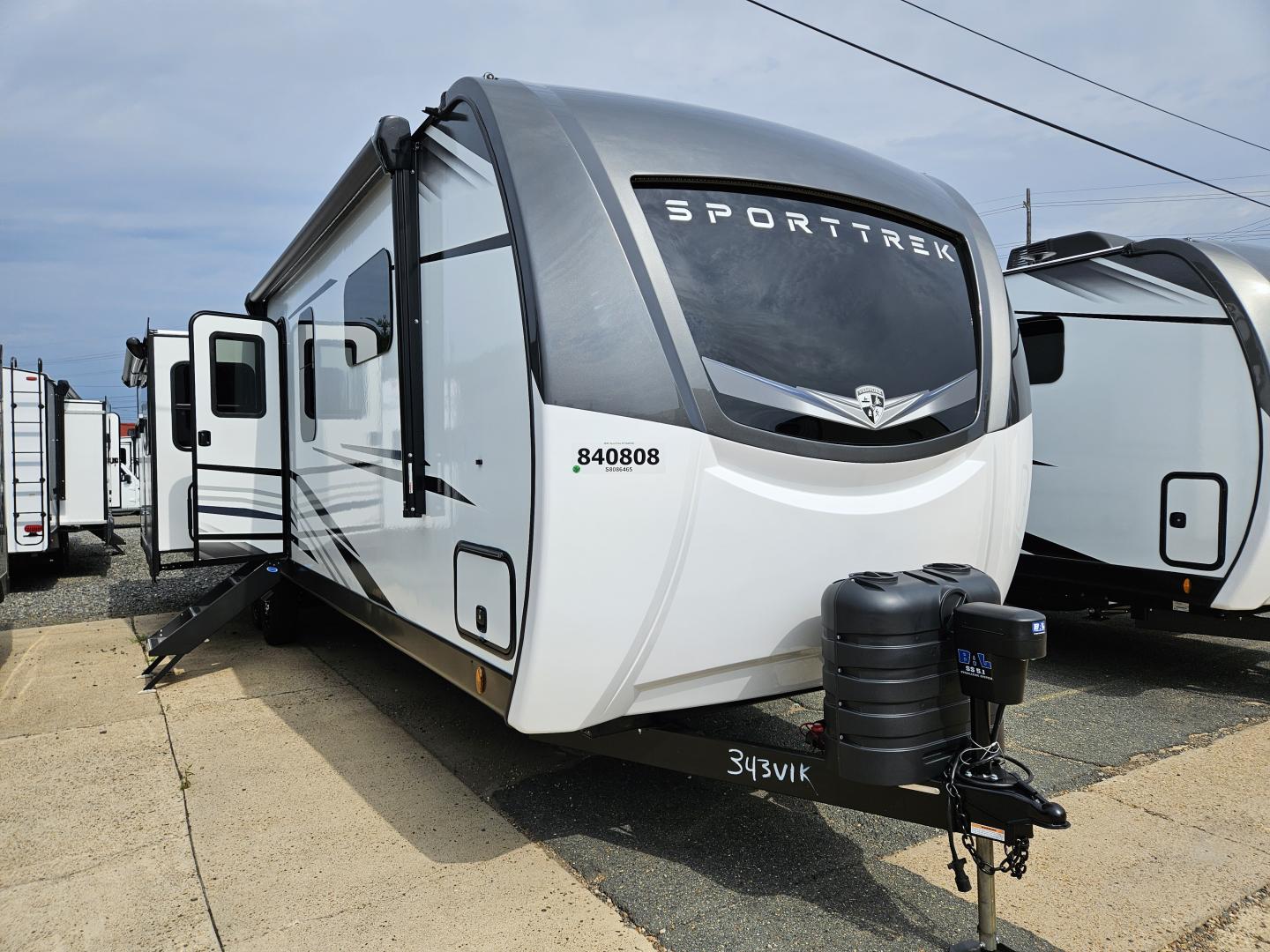 2025 VENTURE RV Sporttrek Touring Edition 343VIK - Bayou Outdoor Supercenter