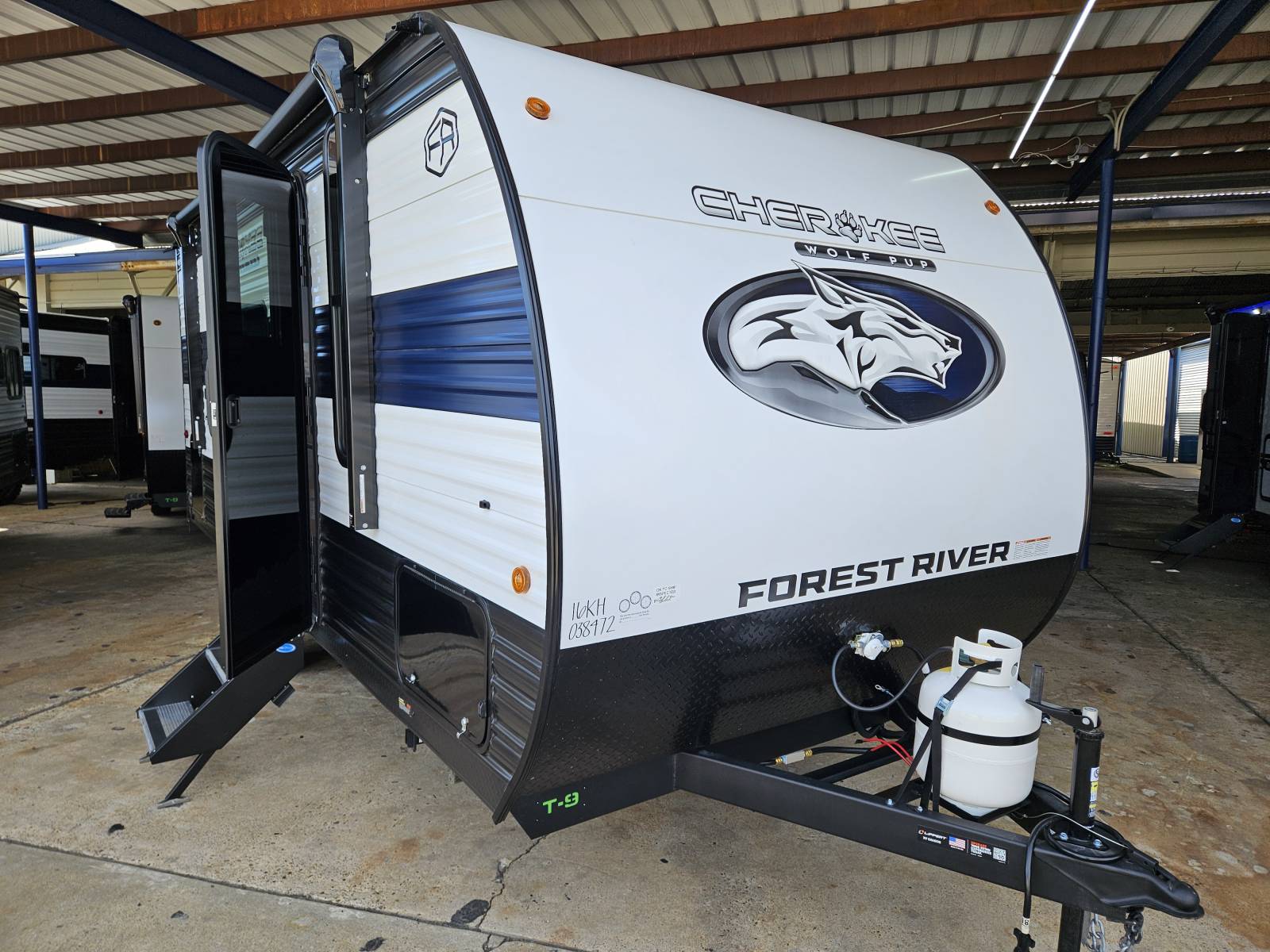 2026 FOREST RIVER Cherokee Wolf Pup 16KHW - Bayou Outdoor Supercenter