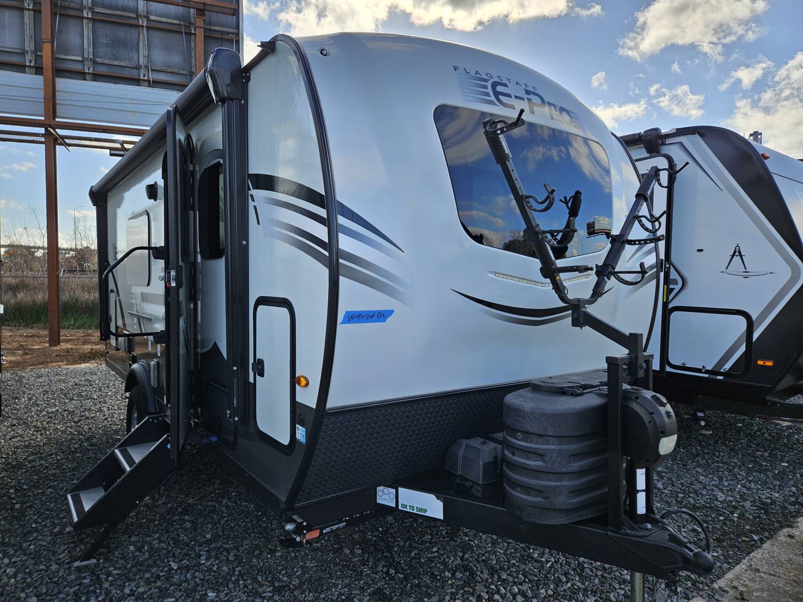 2024 FLAGSTAFF E-Pro 19FDS - Bayou Outdoor Supercenter