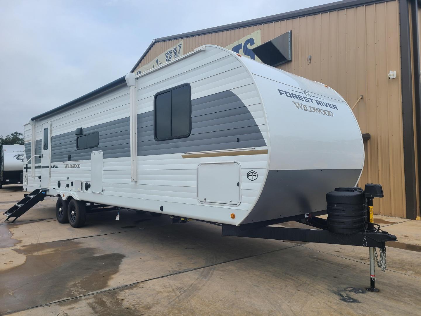 NEW 2025 FOREST RIVER WILDWOOD 29BDB - Bent's RV