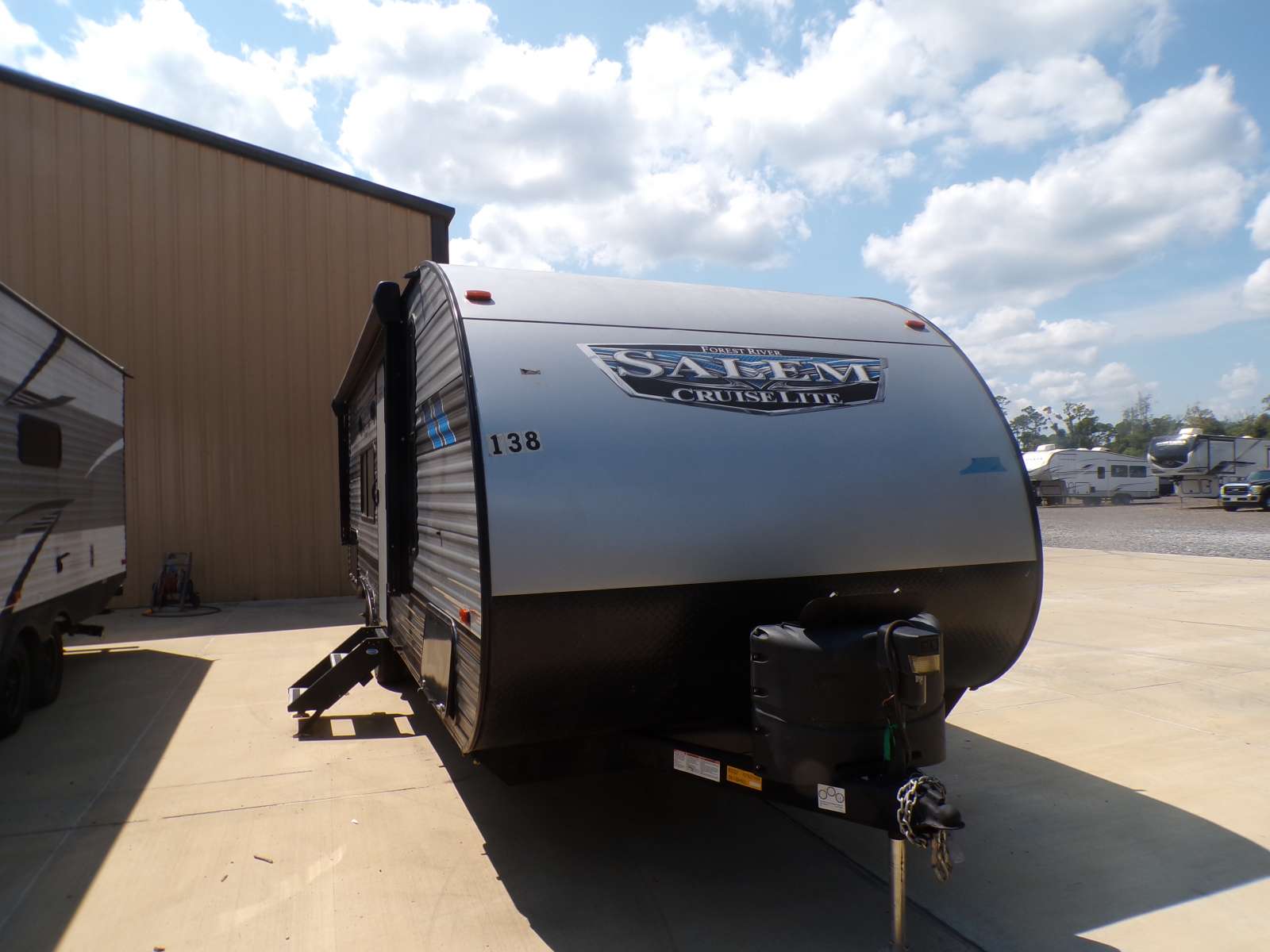 USED 2022 FOREST RIVER SALEM CRUISE LITE 261BHXL - Bent's RV