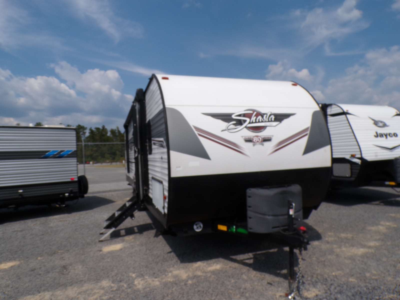 USED 2022 FOREST RIVER SHASTA 30QB - Bent's RV