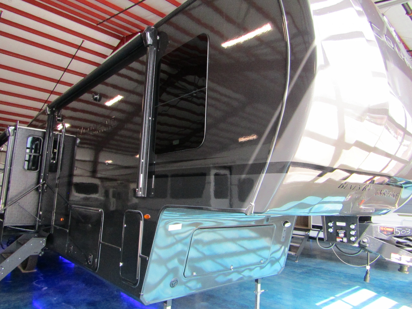 NEW 2026 KEYSTONE COUGAR 350LLK - Bent's RV