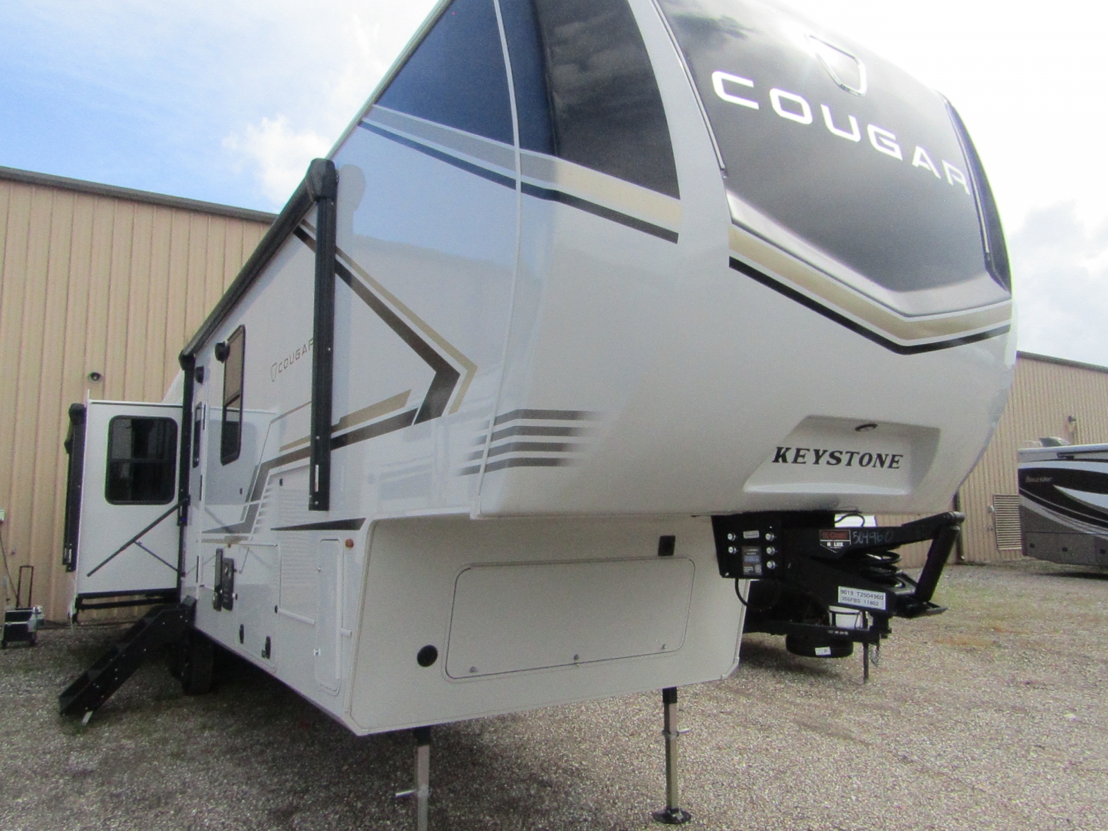 NEW 2026 KEYSTONE COUGAR 355FBS - Bent's RV