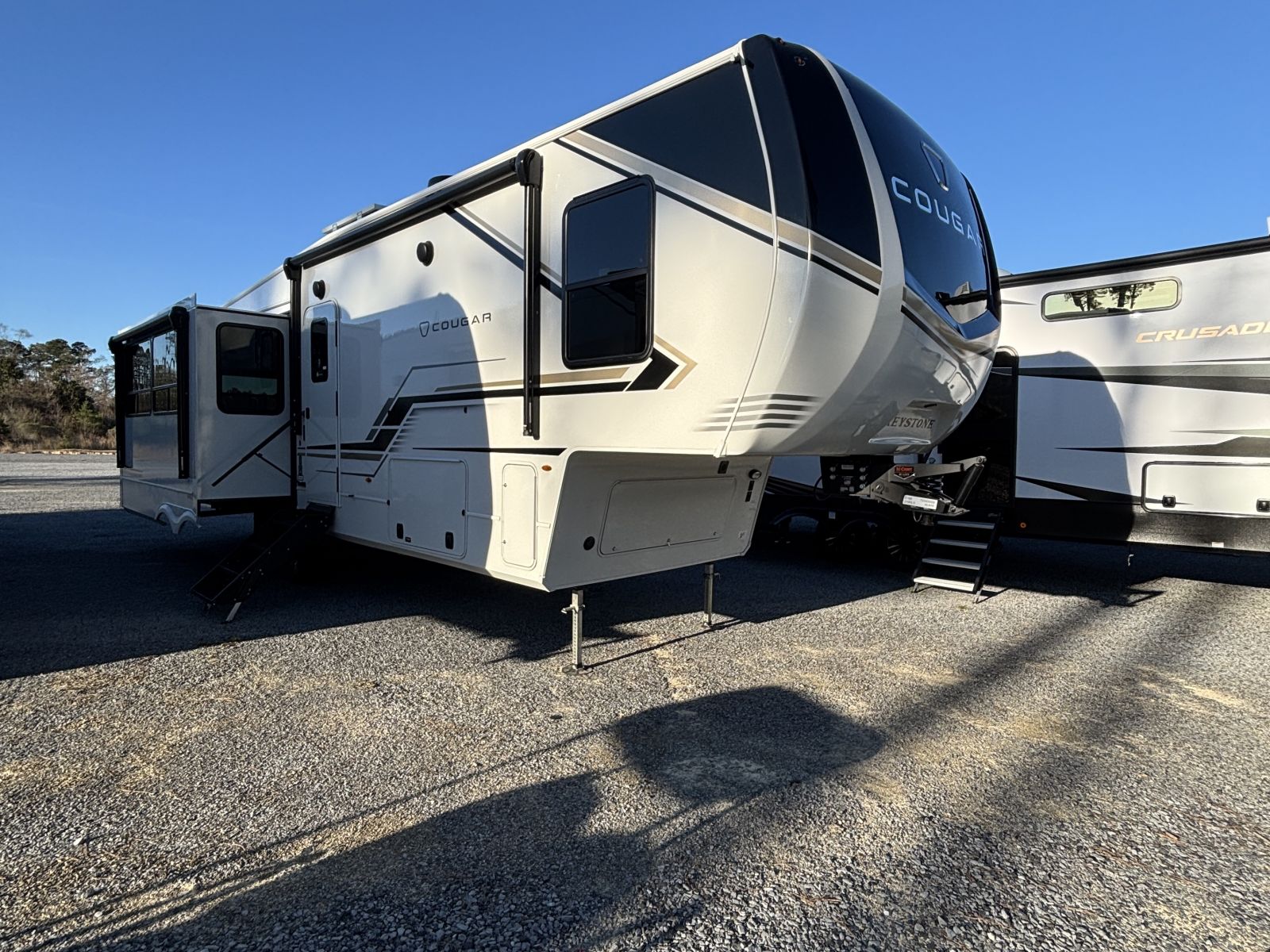NEW 2026 KEYSTONE COUGAR 316RLS - Bent's RV