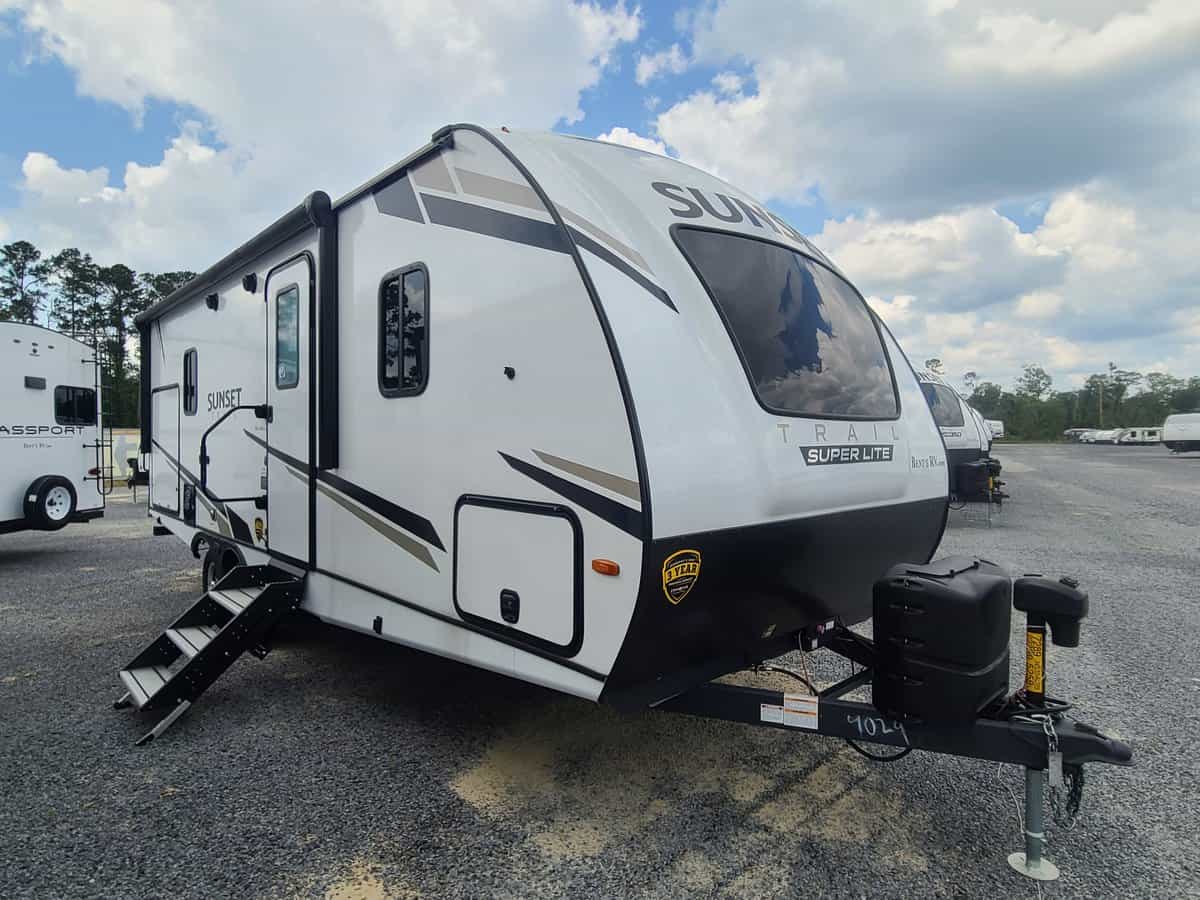 NEW 2022 CROSSROADS SUNSET TRAIL 222RB Albany, LA