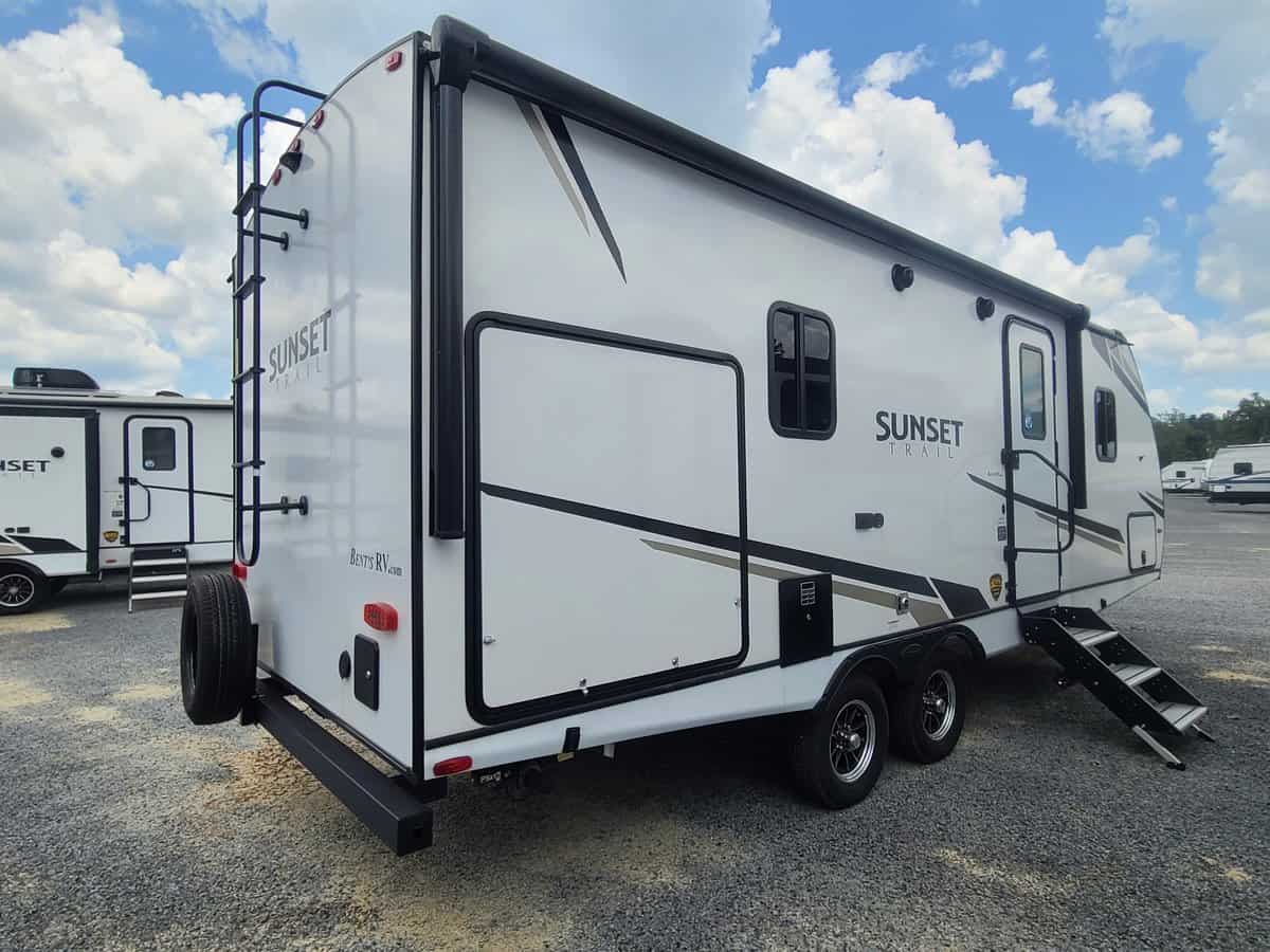 NEW 2022 CROSSROADS SUNSET TRAIL 222RB Albany, LA