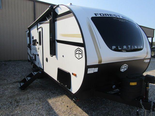 NEW 2025 FOREST RIVER WILDWOOD FSX 210RTKX - Bent's RV
