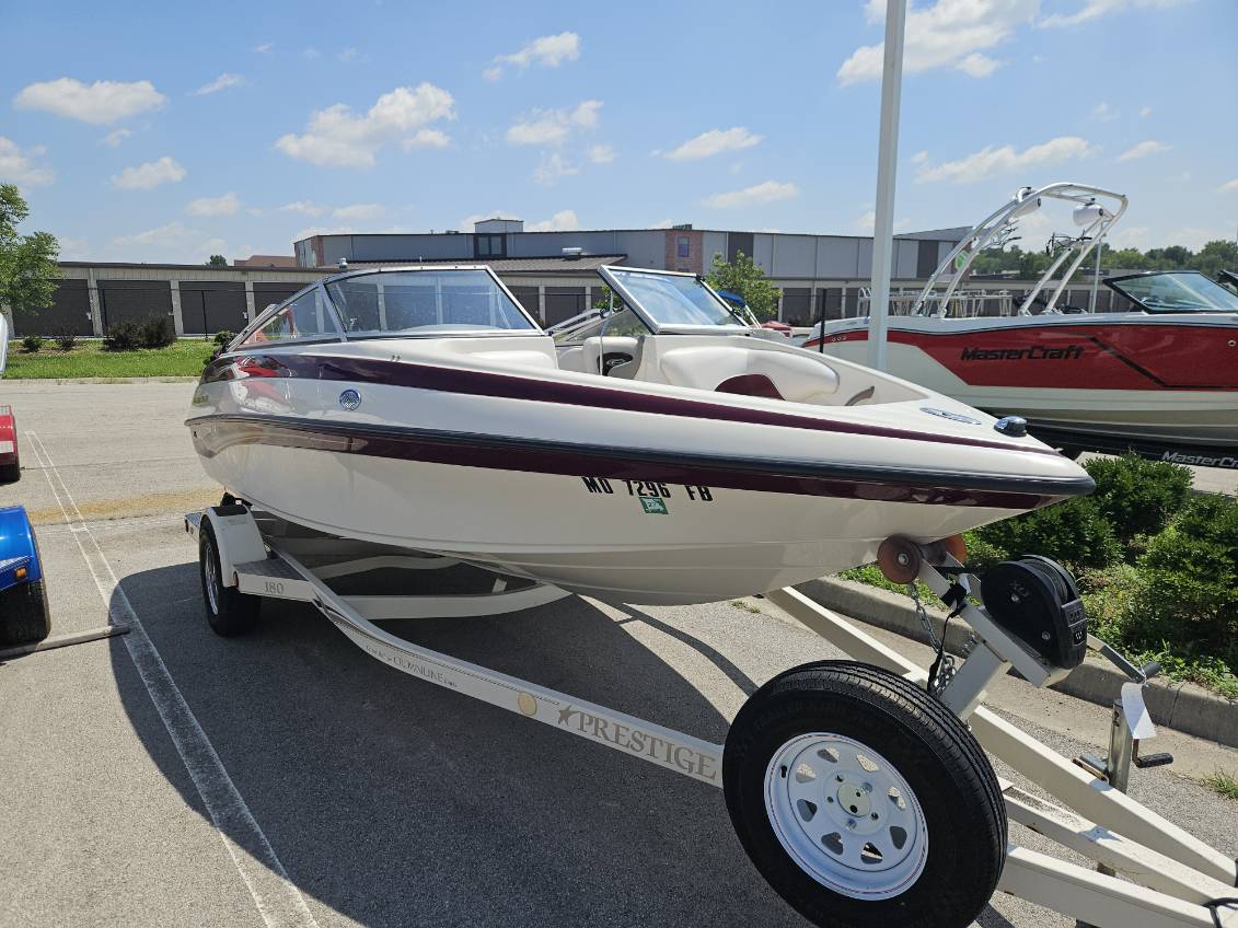 2004 Crownline 180 BR - Blue Springs Marine