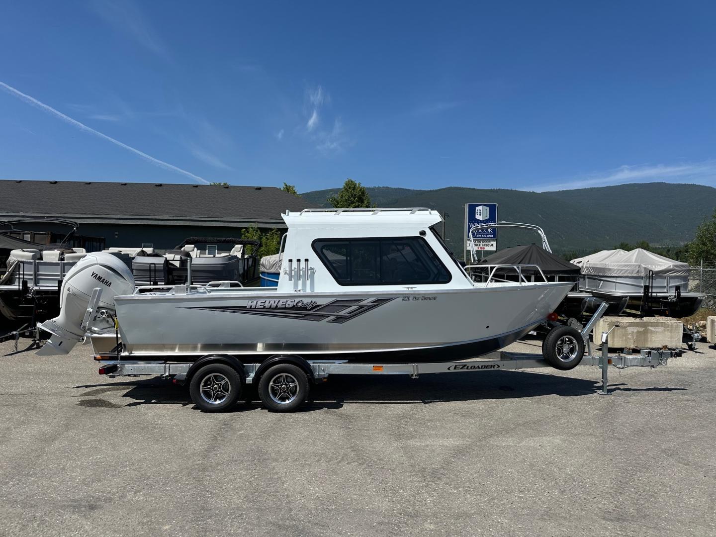NEW 2025 HEWESCRAFT 210 SEARUNNER ET HARDTOP DROP CURTAIN - Boathouse Marine