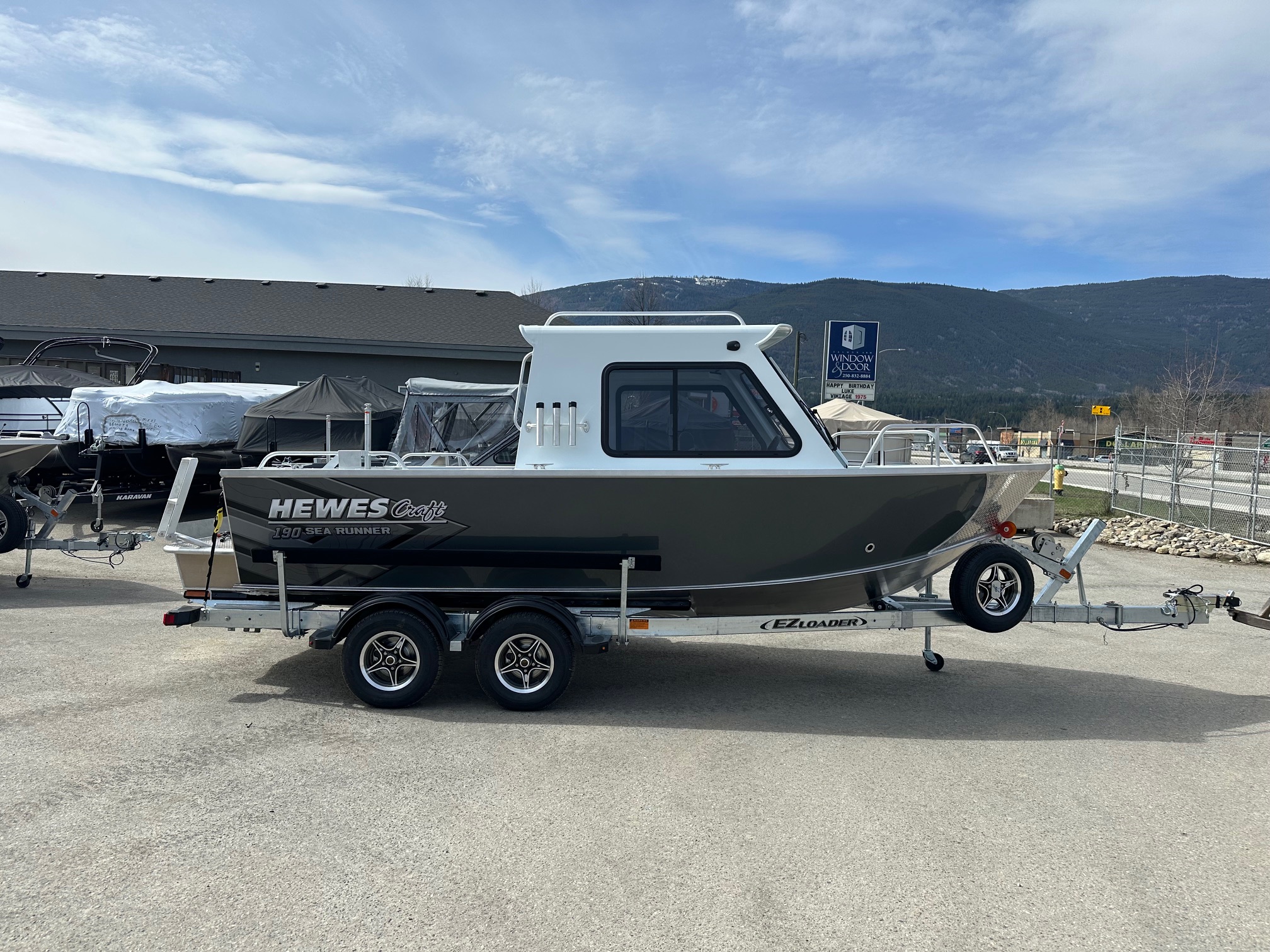 NEW 2026 HEWESCRAFT 190 SEARUNNER HARDTOP - Boathouse Marine