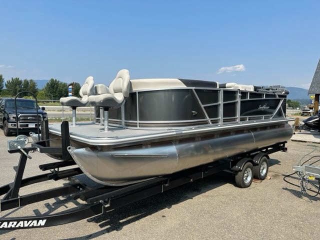 Pontoon Boats, New & Used Boat Sales