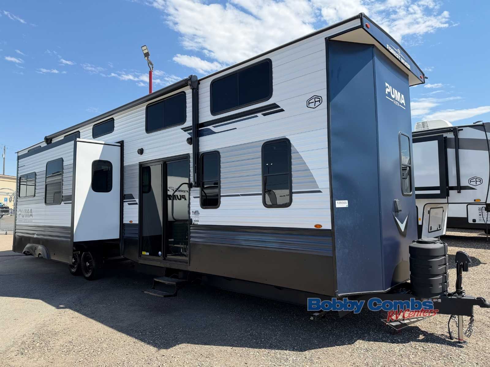 NEW 2026 Puma Vista 421LFT - Bobby Combs RV Centers