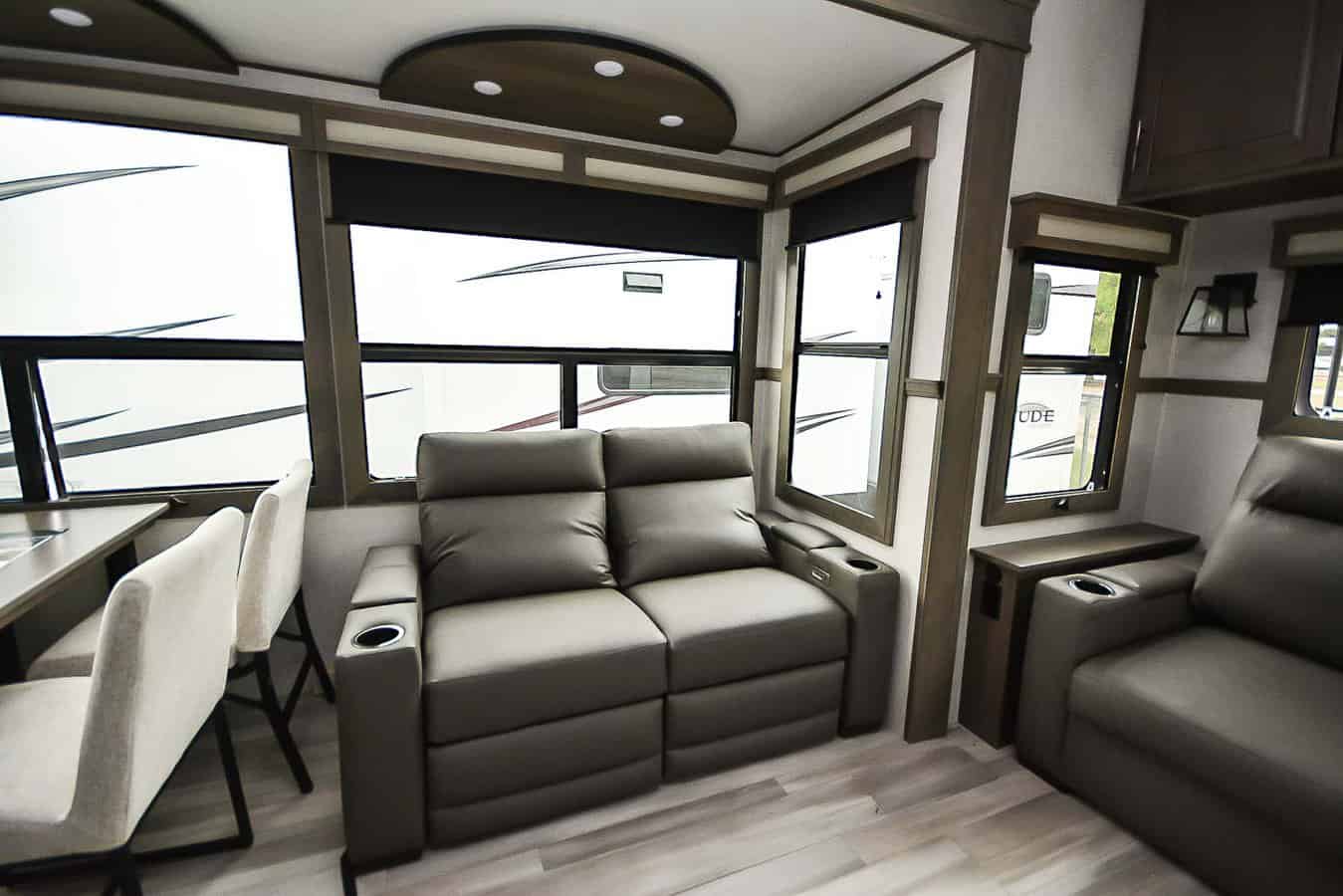 NEW 2023 Grand Design Solitude 373 FBR 373FBR Tulsa, OK