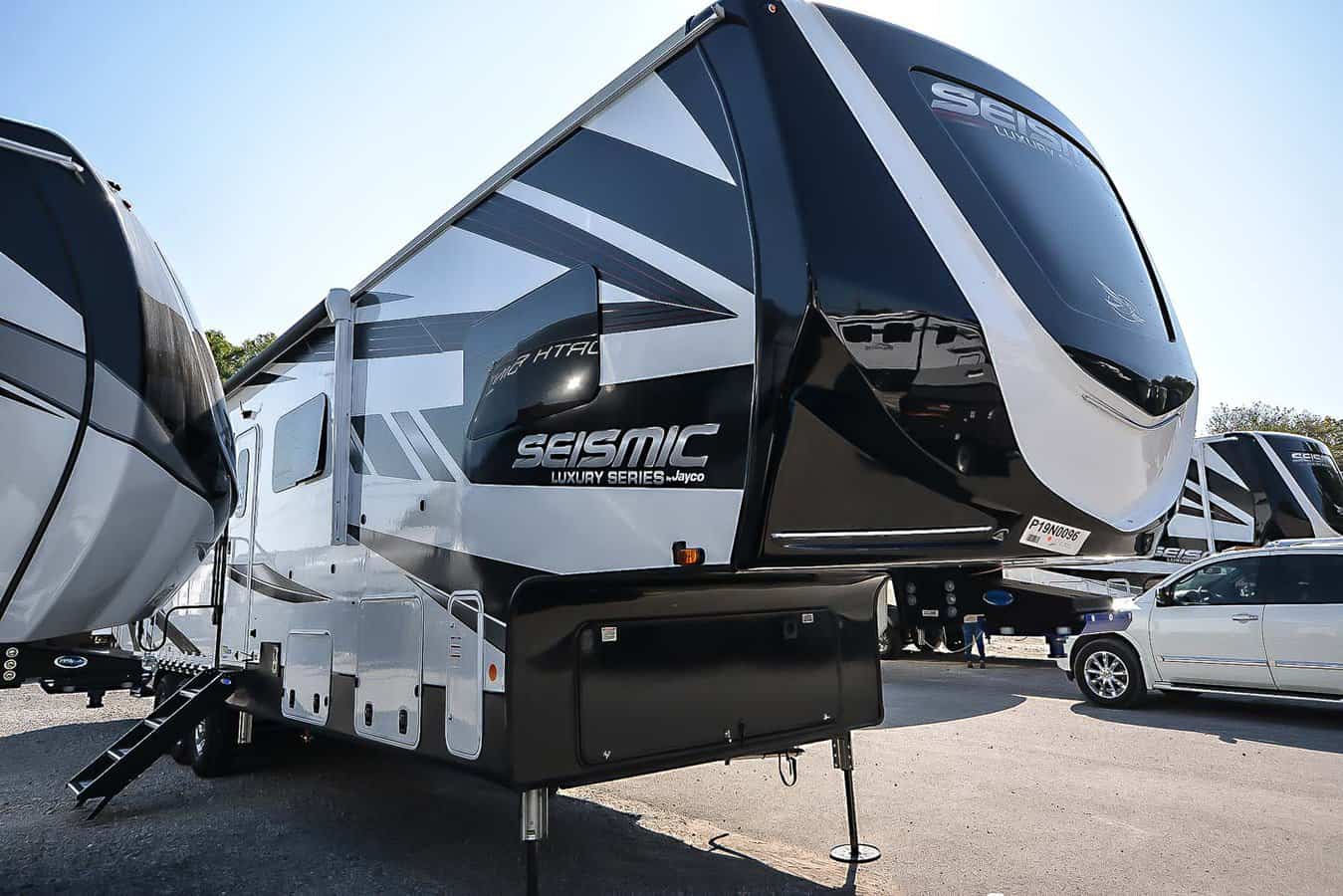 NEW 2023 Jayco Seismic 4113 - Camperland of Oklahoma