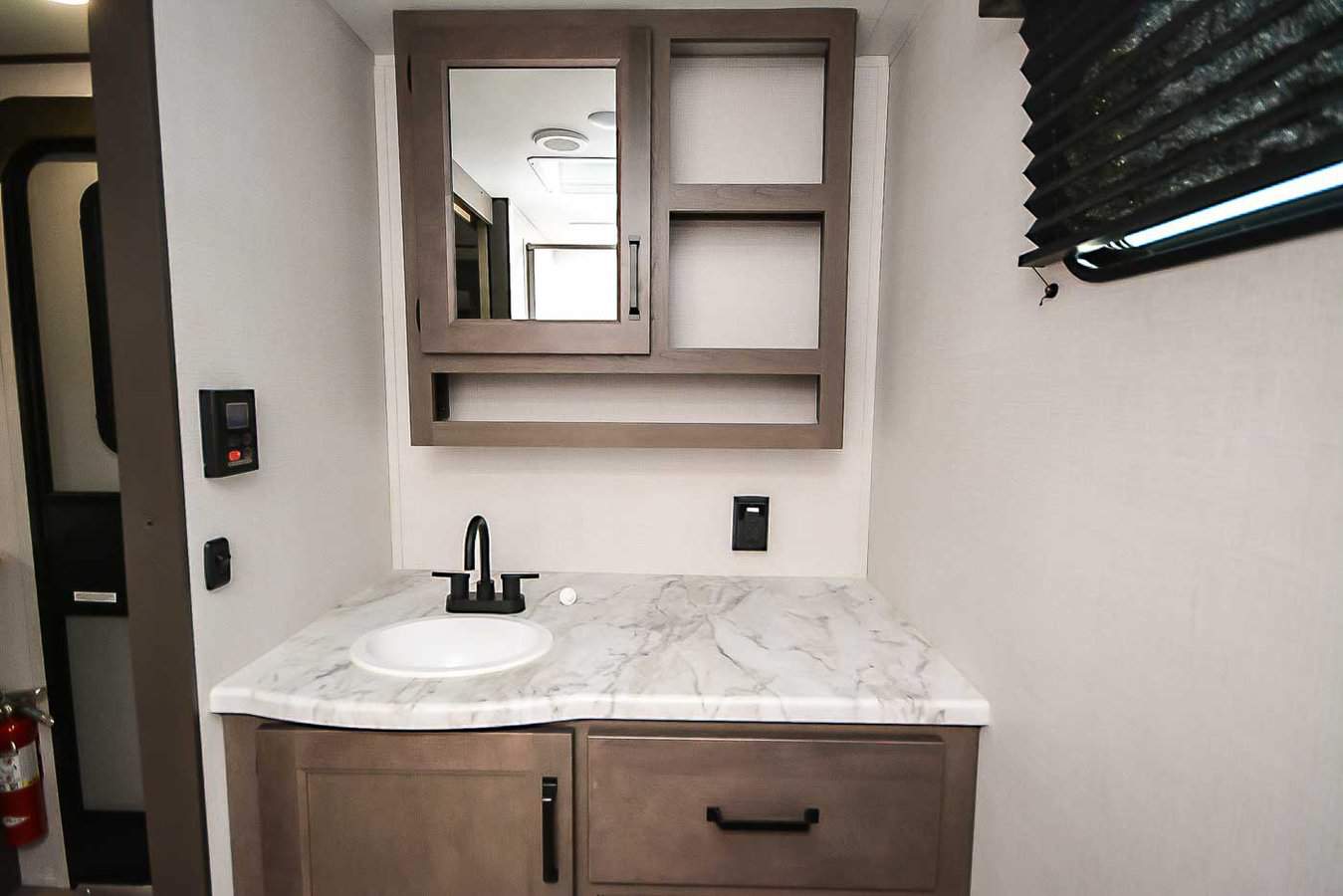NEW 2024 Grand Design Transcend XPLOR 221RB Tulsa, OK
