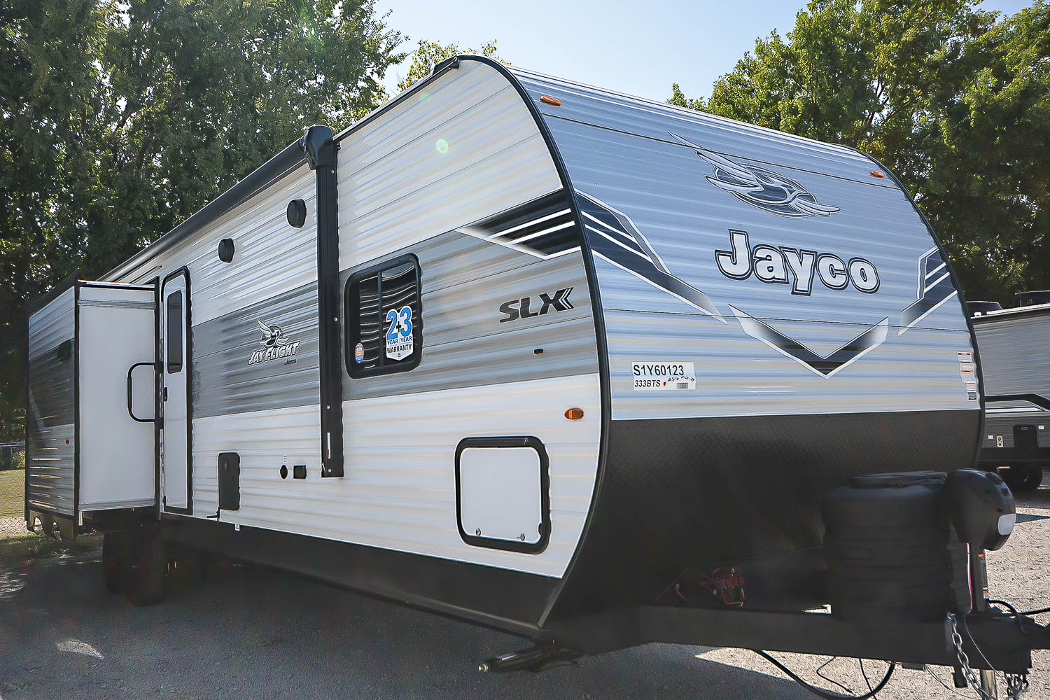 2025 Jayco Jay Flight SLX 333BTS - Camperland of Oklahoma