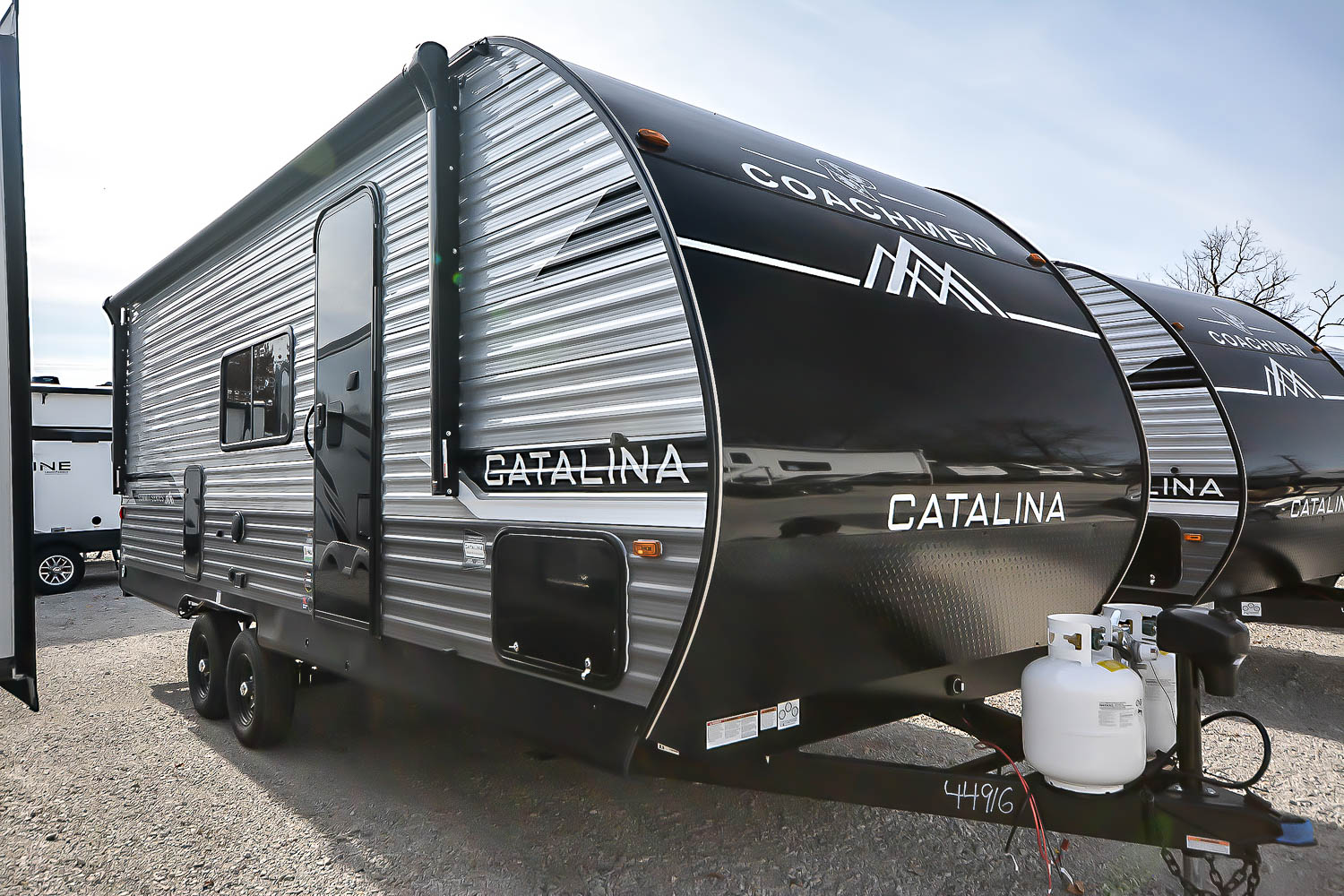 2025 Coachmen Catalina Summit 221MKE - Camperland of Oklahoma