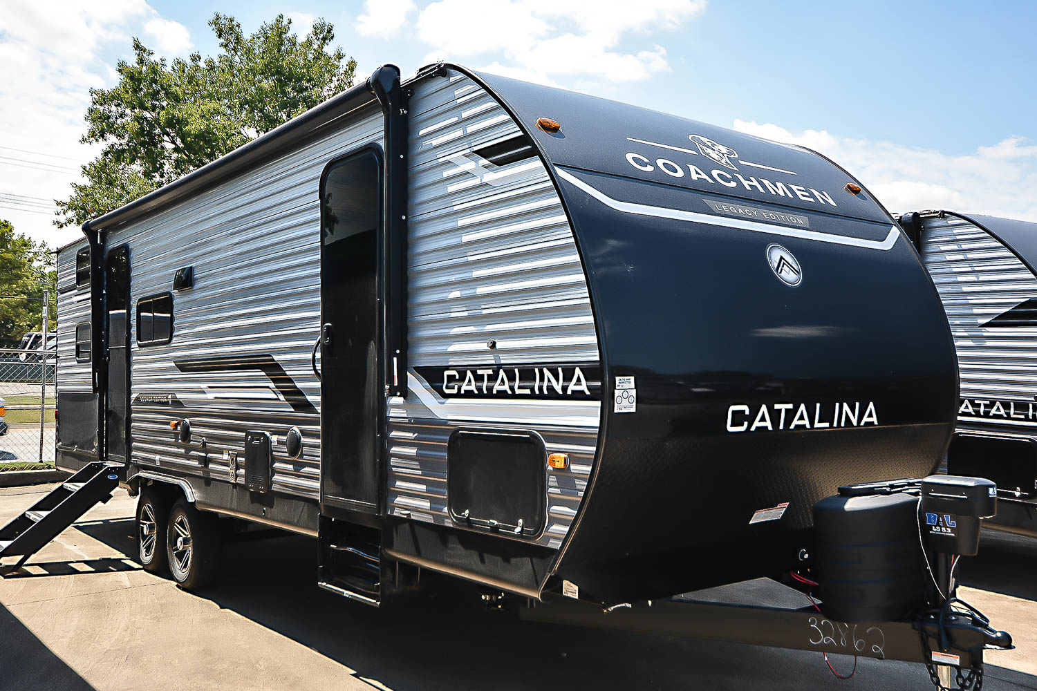 2025 Coachmen Catalina Legacy Edition 263BHSCK - Camperland of Oklahoma