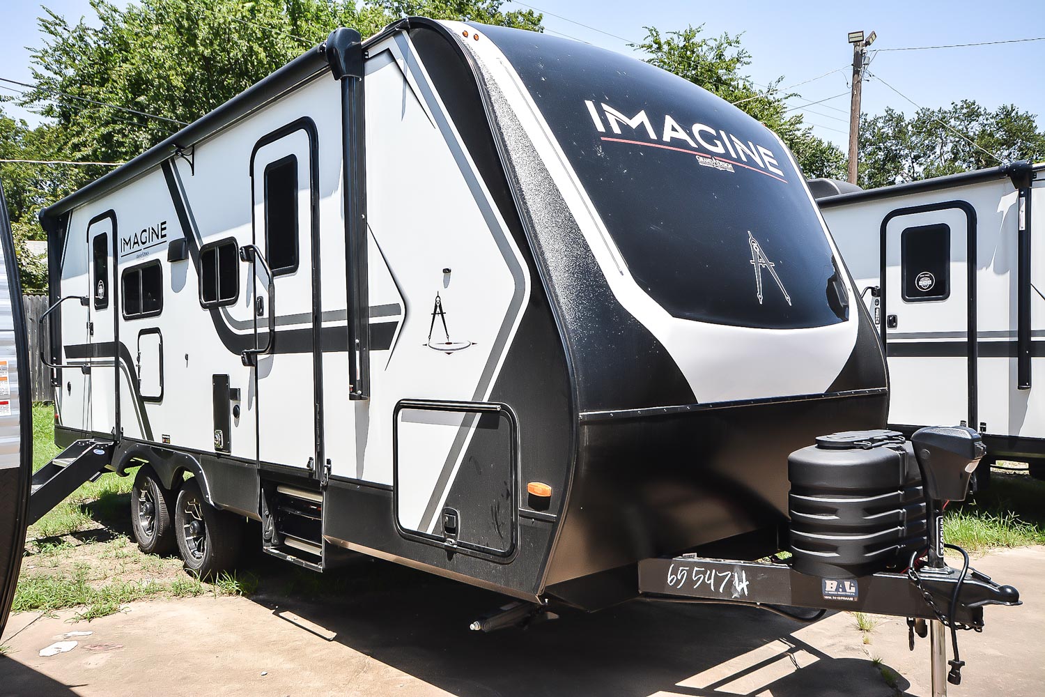 NEW 2026 Grand Design Imagine 2300MK - Camperland of Oklahoma