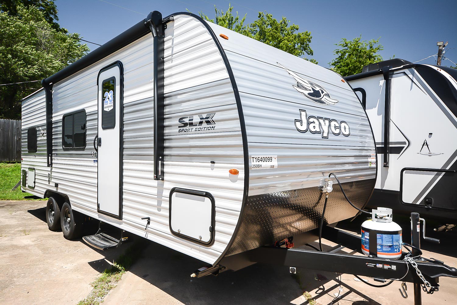NEW 2026 Jayco Jay Flight SLX 250BH Sport - Camperland of Oklahoma
