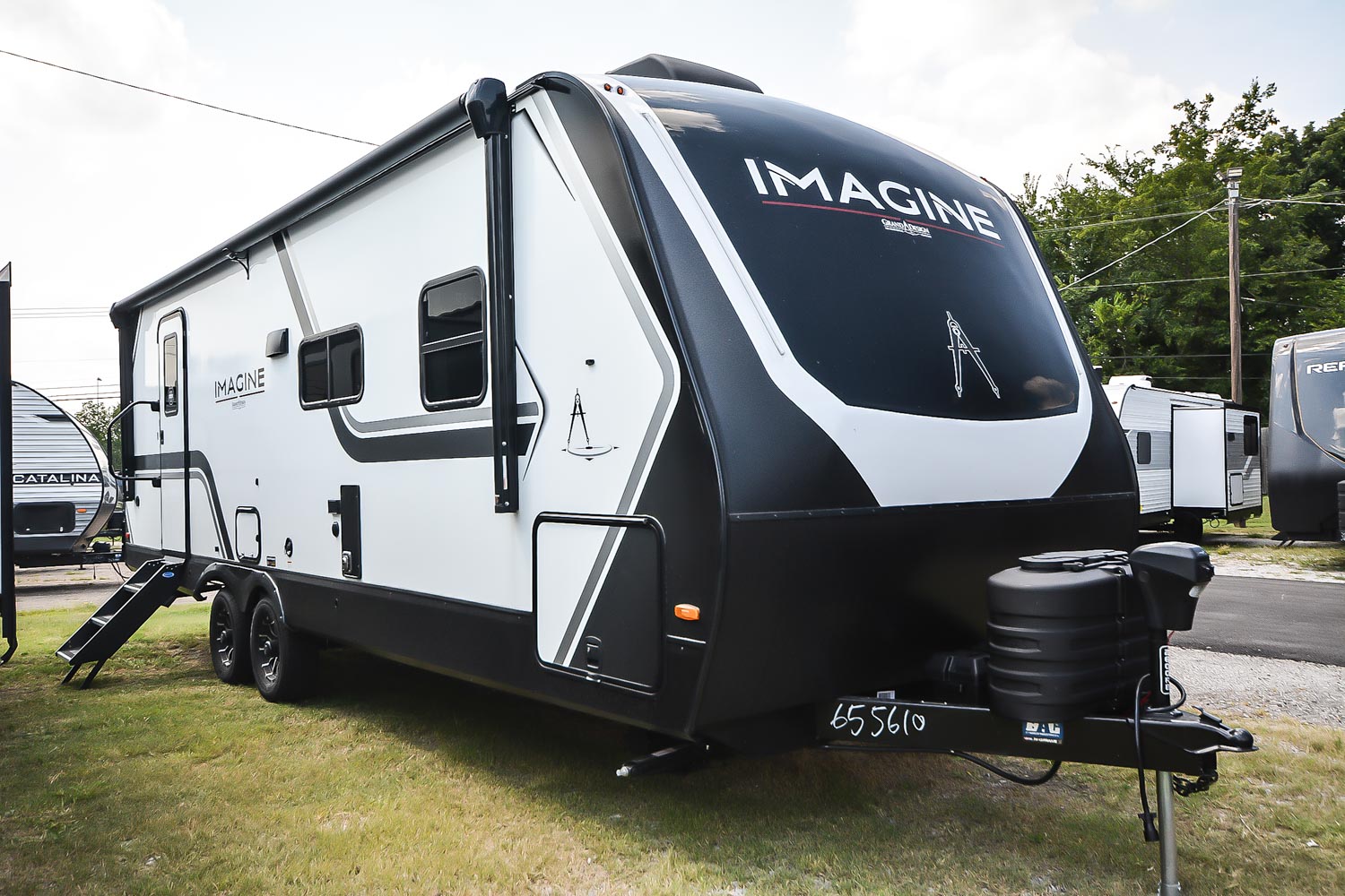 NEW 2026 Grand Design Imagine 2600RB - Camperland of Oklahoma