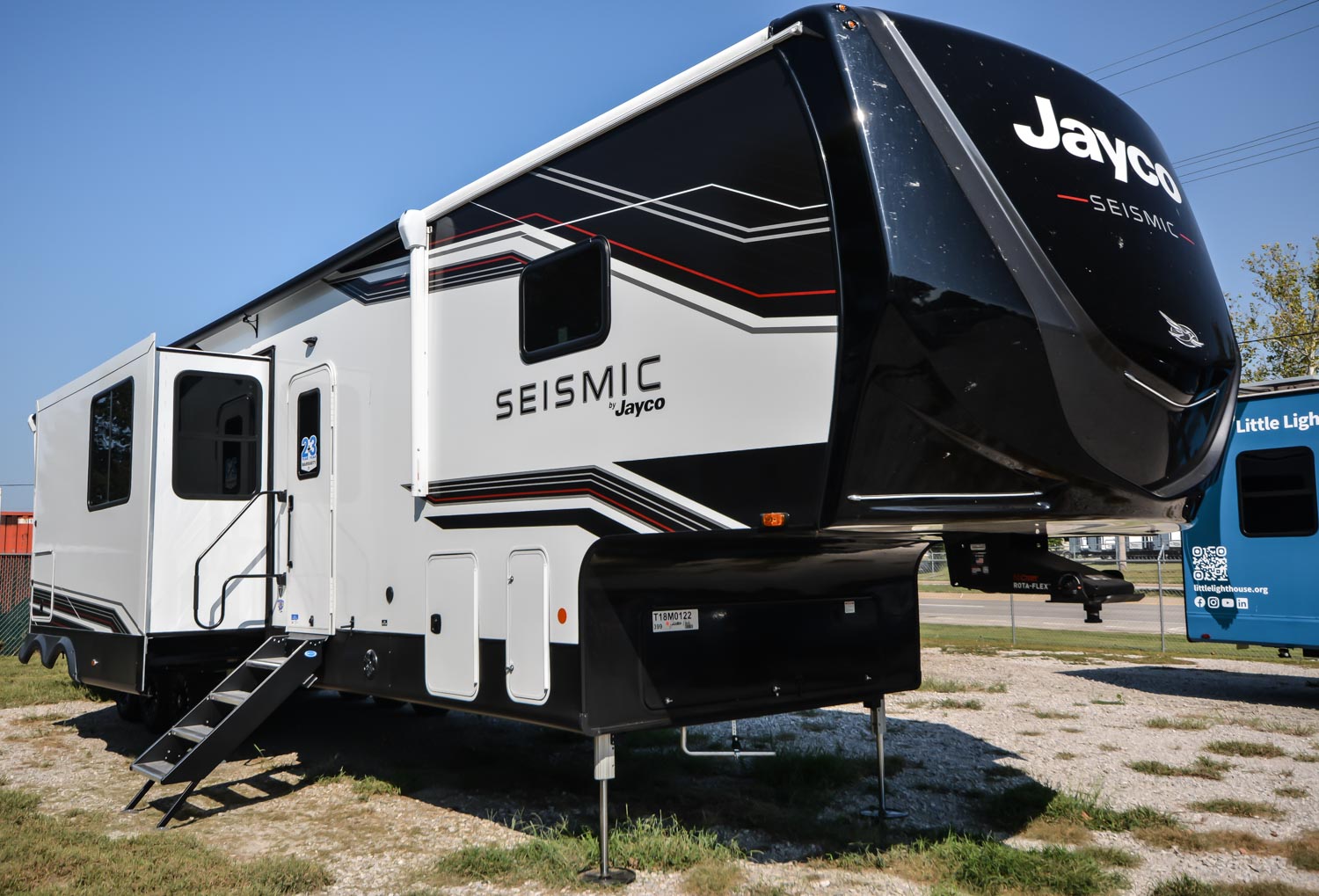 NEW Jayco Seismic 399 - Camperland of Oklahoma