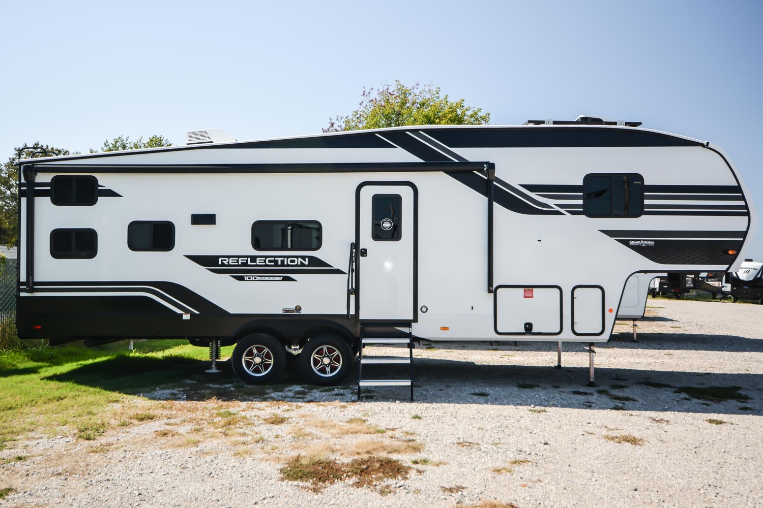 NEW 2026 Grand Design Reflection 100 27BH - Camperland of Oklahoma