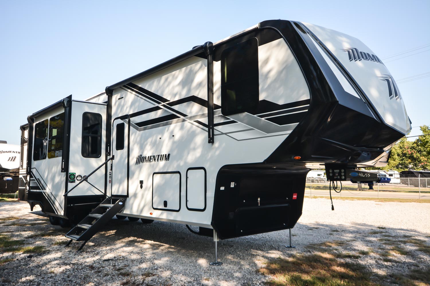 NEW 2026 Grand Design Momentum 399M - Camperland of Oklahoma