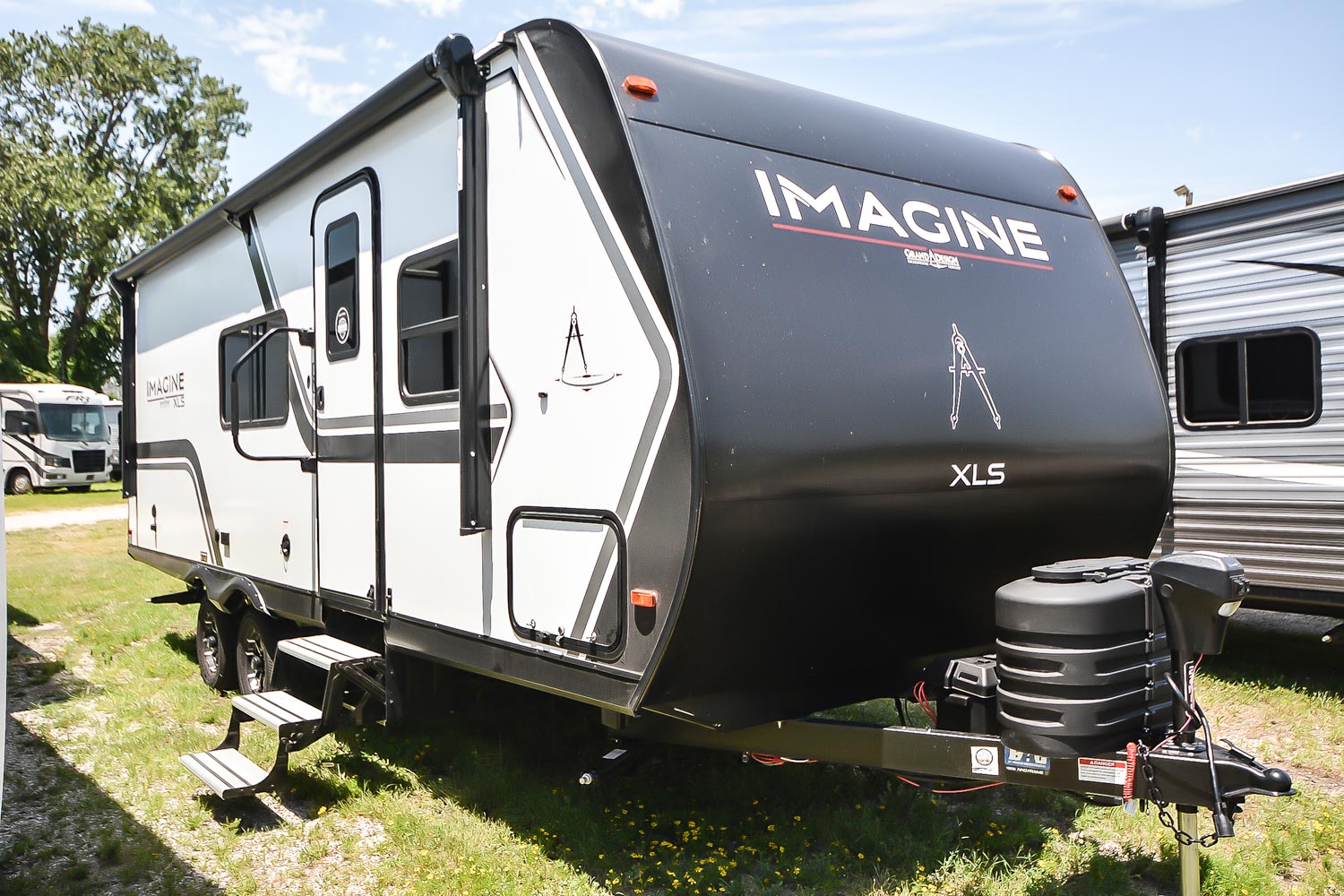 NEW 2026 Grand Design Imagine XLS 22MLE - Camperland of Oklahoma