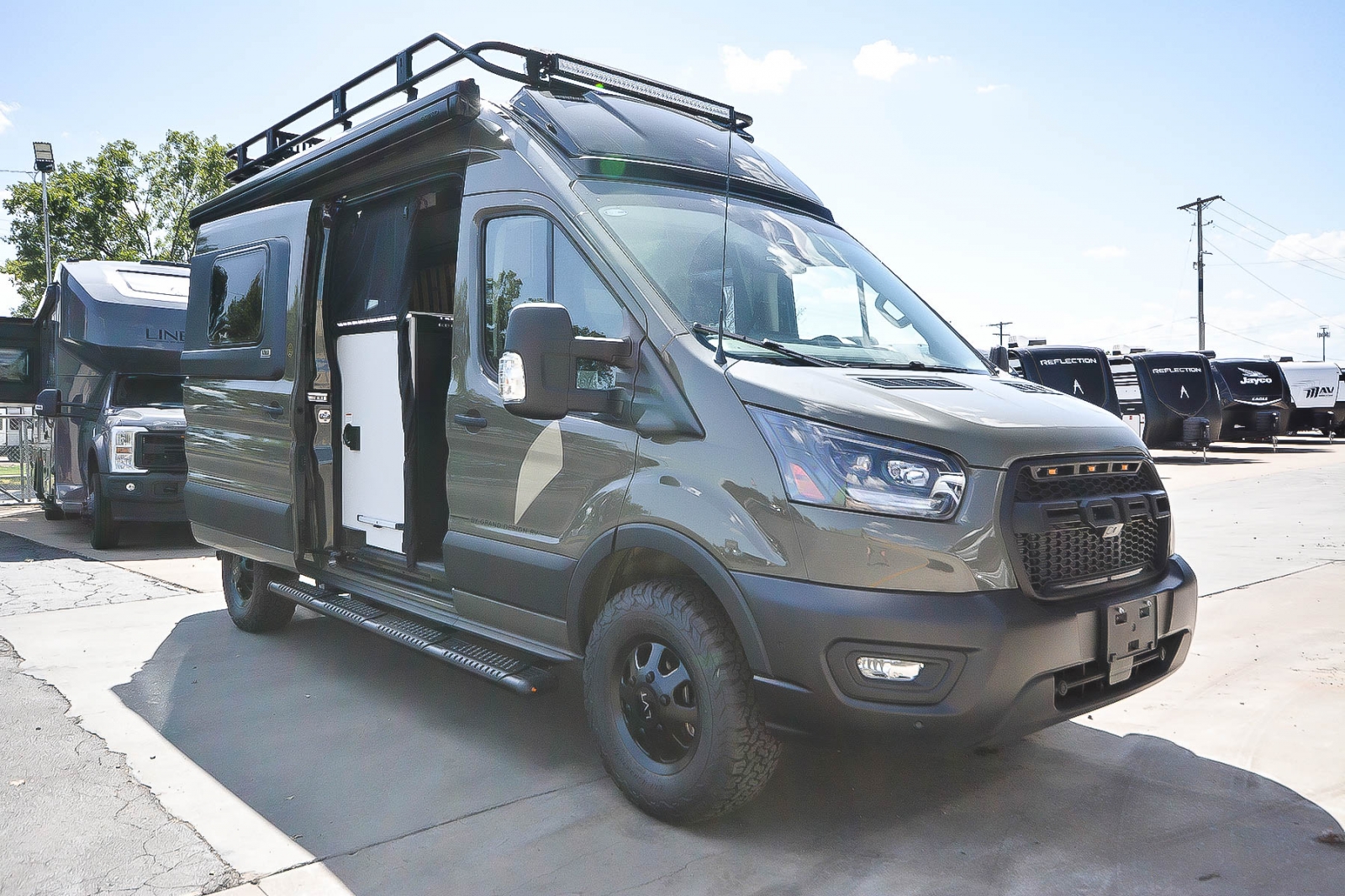 NEW 2027 Grand Design Lineage LVT1 - Camperland of Oklahoma