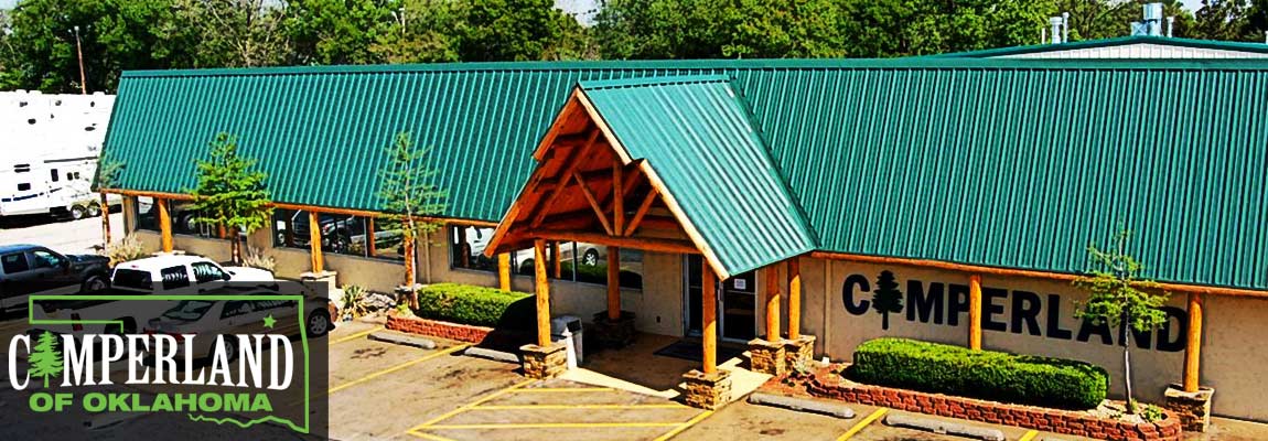 Drone photo showing Camperland of Oklahoma building and parking lot.