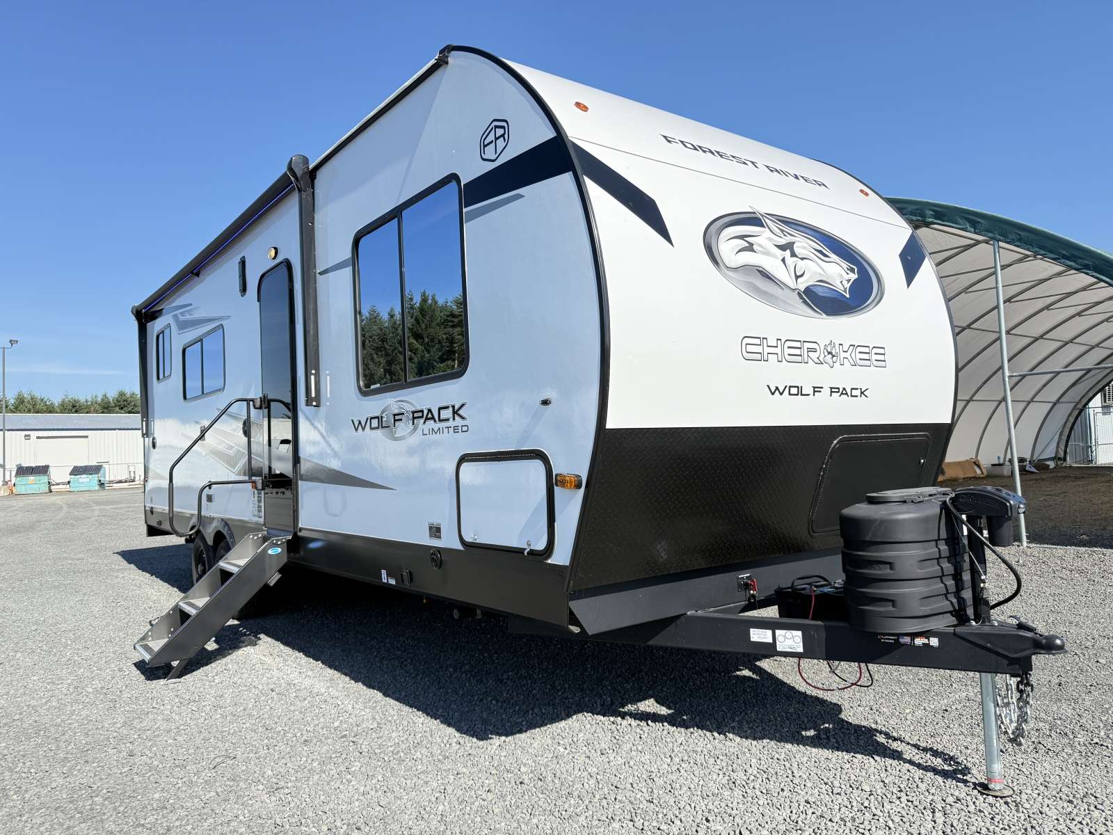 NEW 2026 FOREST RIVER CHEROKEE WOLF PACK 25-14