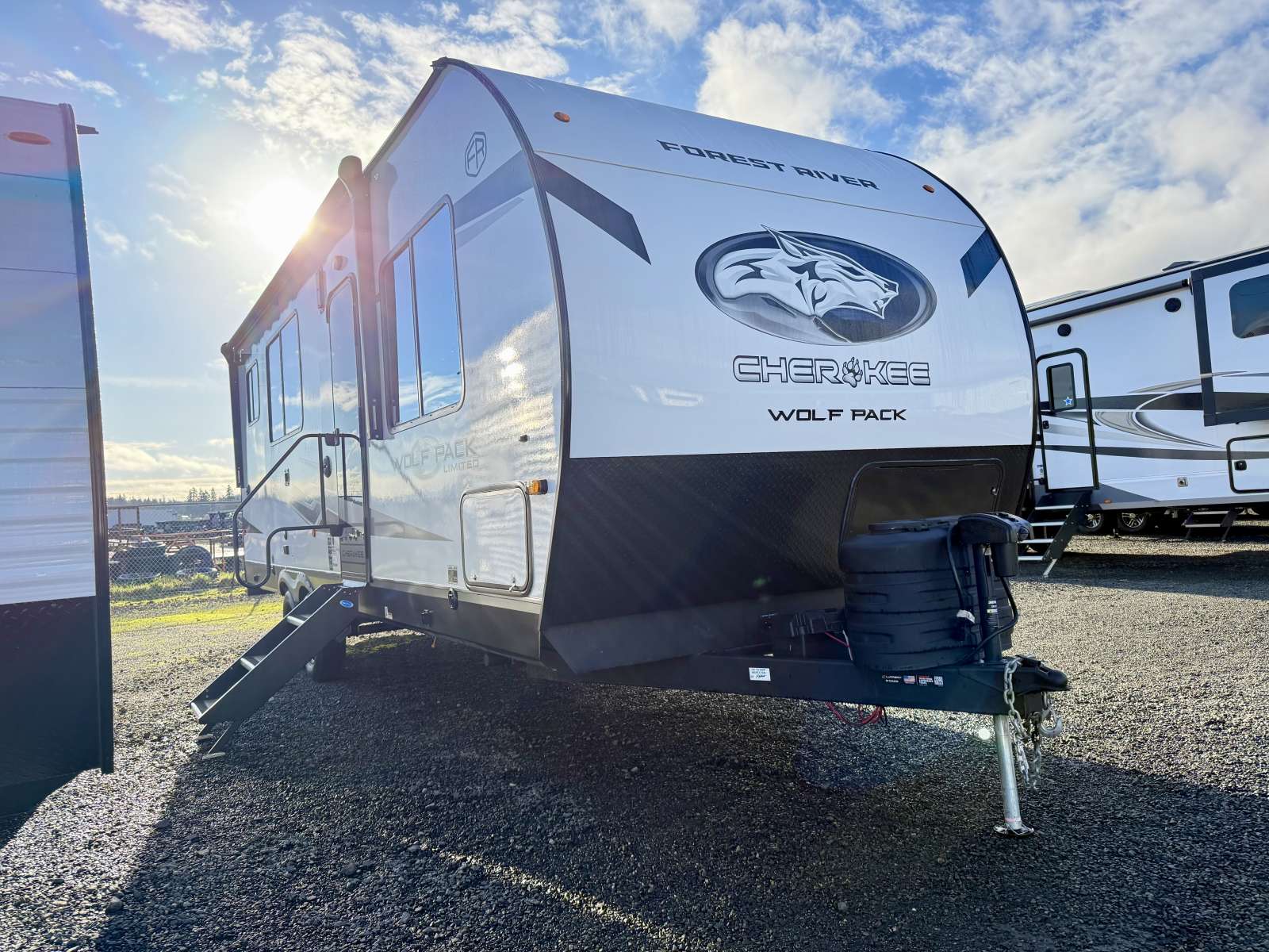 NEW 2026 FOREST RIVER CHEROKEE WOLF PACK 24-14.5 - Camper's Choice RV