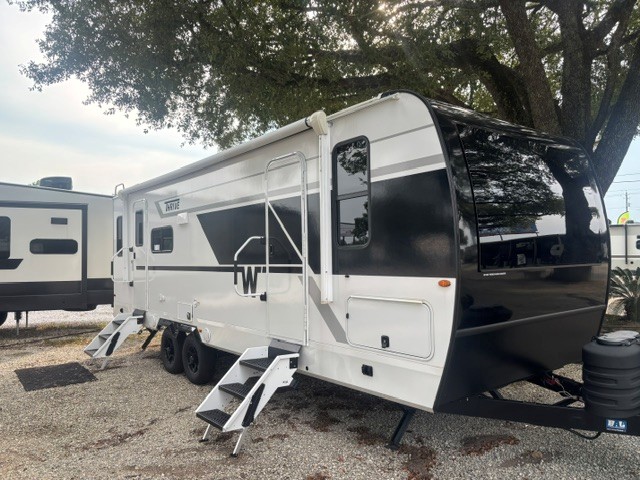 2026 Winnebago Thrive 25RLS