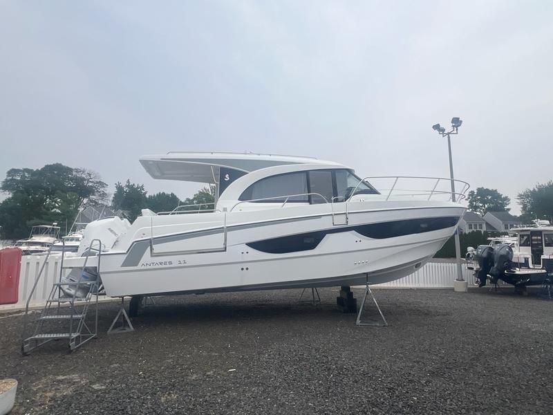 2026 Beneteau Antares 11 - Clarks Landing