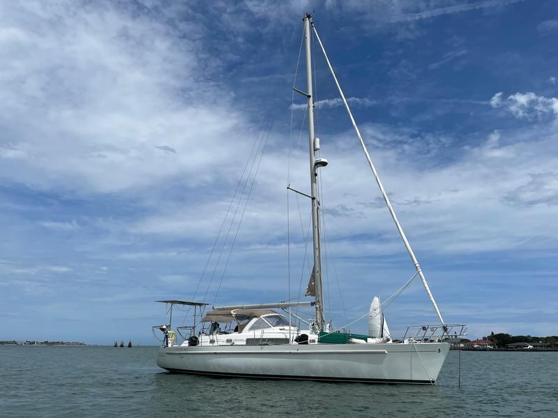 2001 Beneteau 44 CC - Clarks Landing