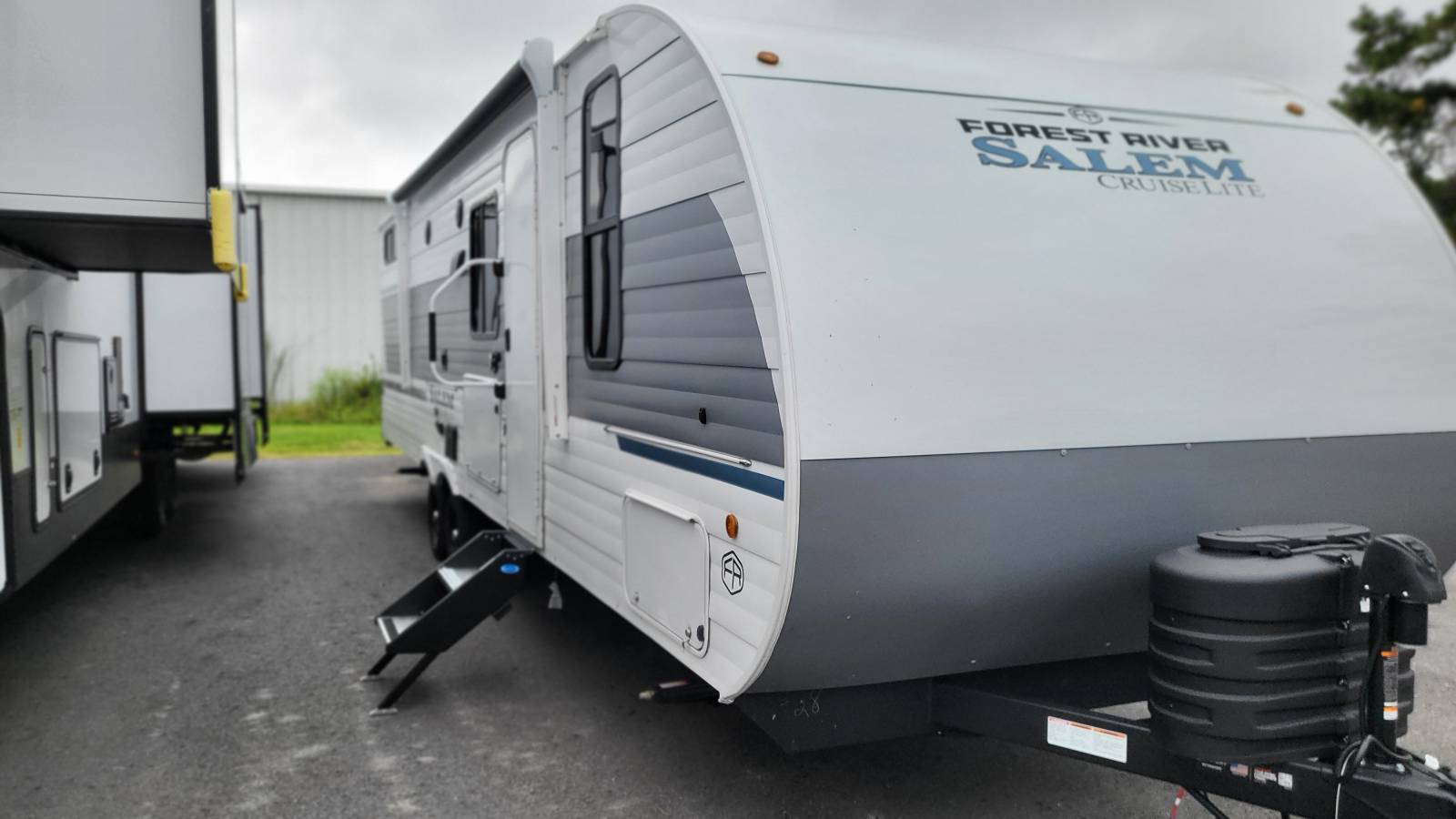 NEW 2026 Forest River Salem 28VBXL - Coastal RV