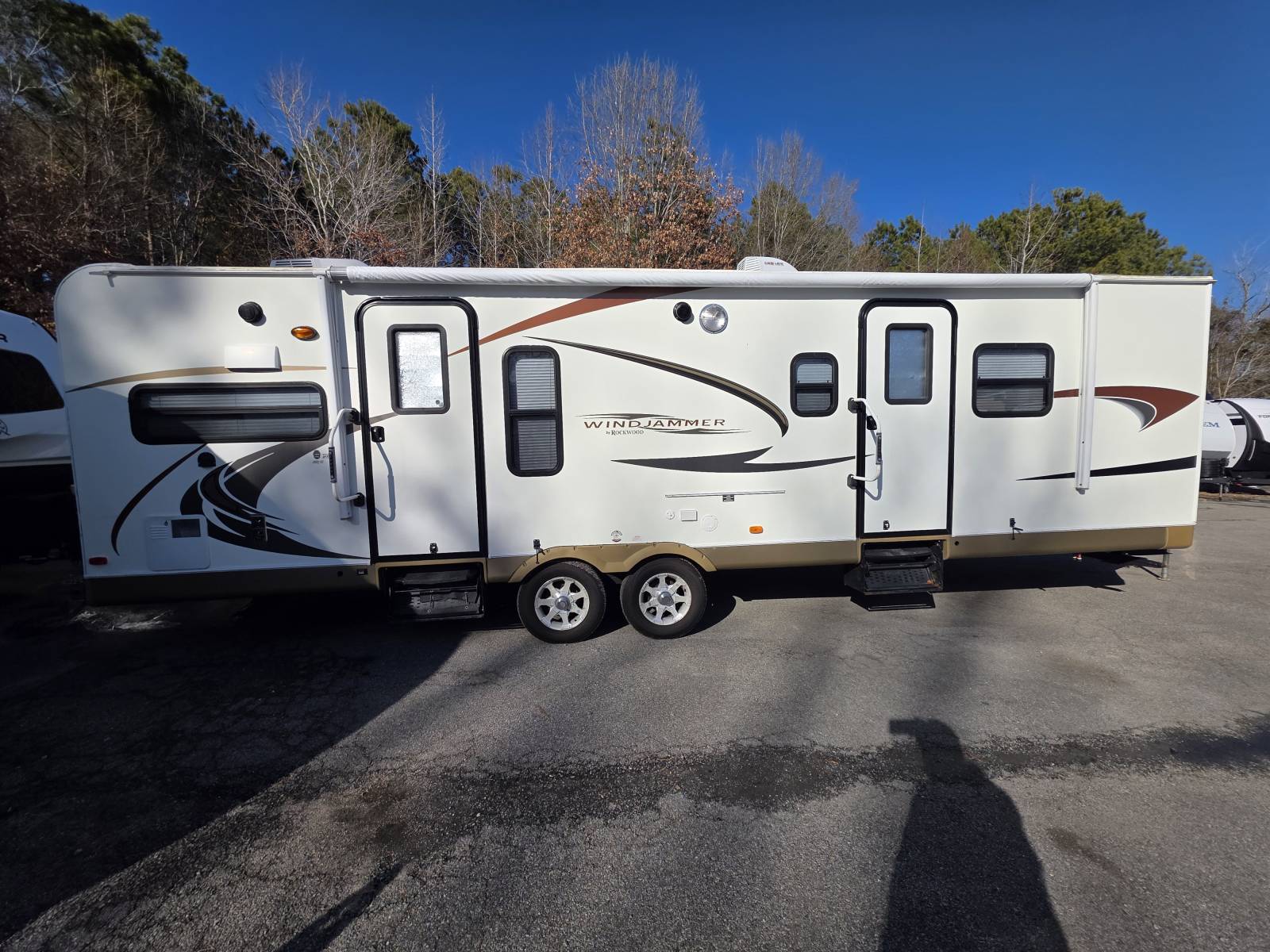 2011 Rockwood Windjammer 3002W - Coastal RV