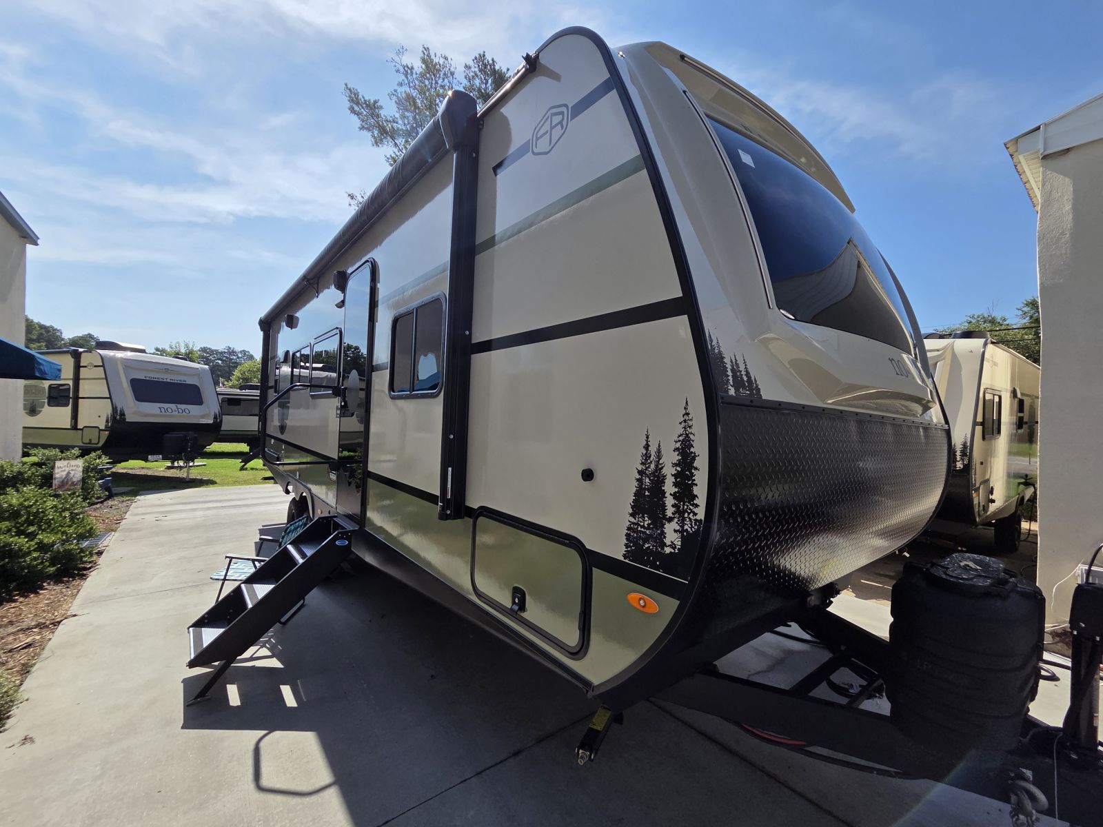2027 Forest River No Boundaries 21.0 BEAST MODE - Coastal RV