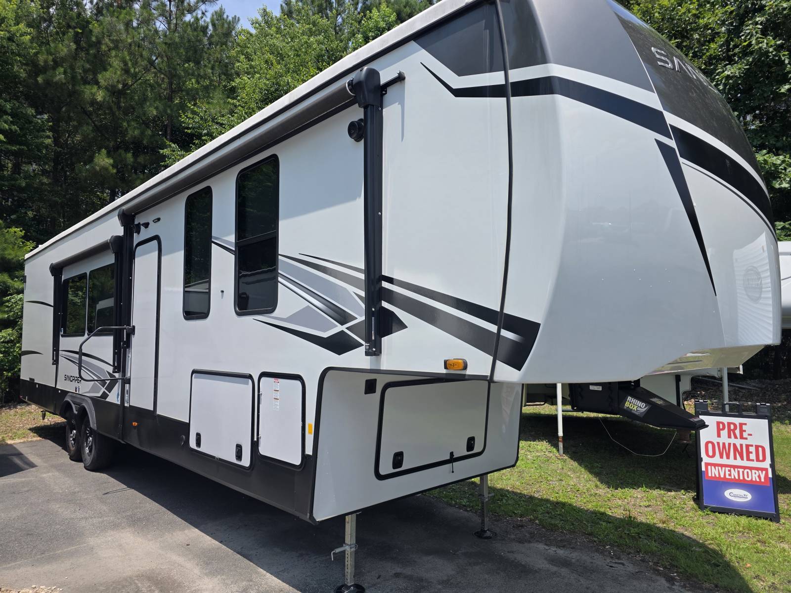 2024 Forest River Sandpiper 4002FB - Coastal RV