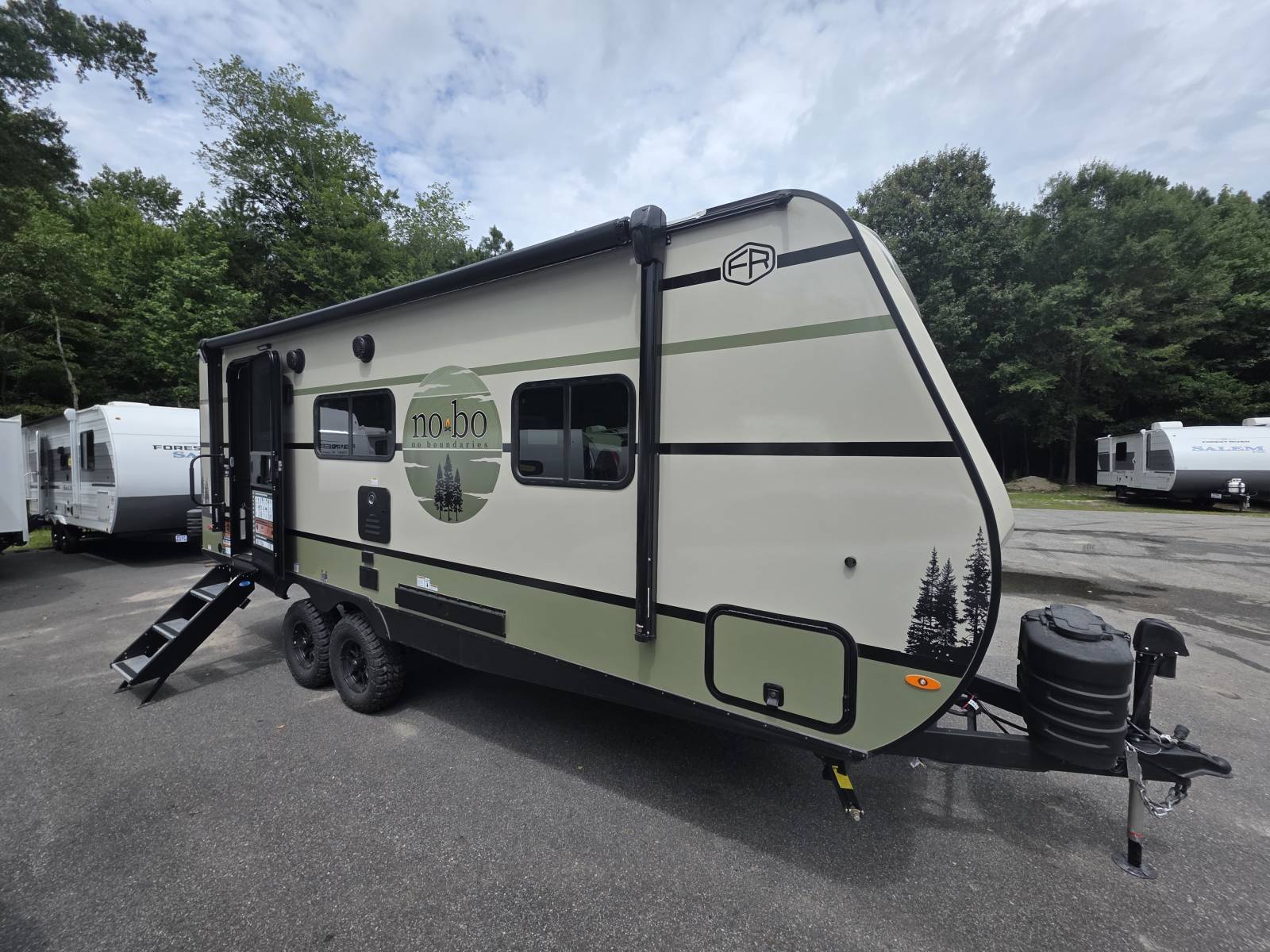 2027 Forest River No Boundaries 19.6 - Coastal RV
