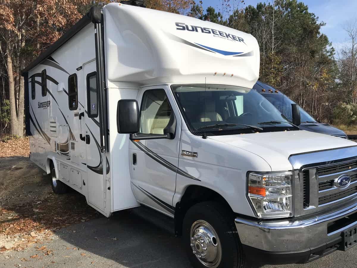 USED 2018 Forest River Sunseeker 2420MS - Coastal RV