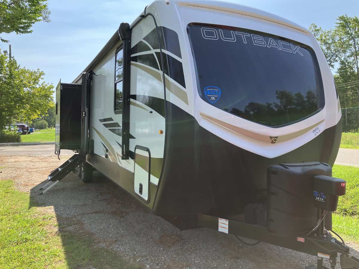 NEW 2023 Keystone Outback 335CG - Coastal RV