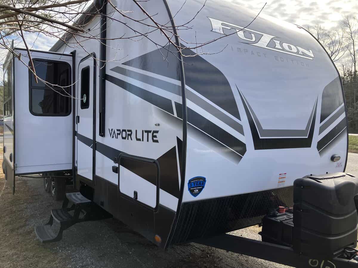 NEW 2023 Keystone Fuzion Impact 28V - Coastal RV